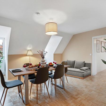 Serenity Suite By Hero Homes - Ruhige Und Zentrale Lage Im Historischen Zentrum Mit Lift & Self-Check-In Graz Exterior foto