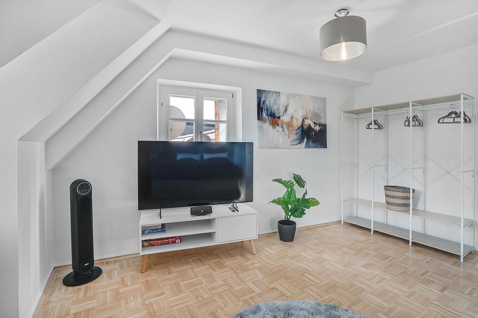 Serenity Suite By Hero Homes - Ruhige Und Zentrale Lage Im Historischen Zentrum Mit Lift & Self-Check-In Graz Exterior foto